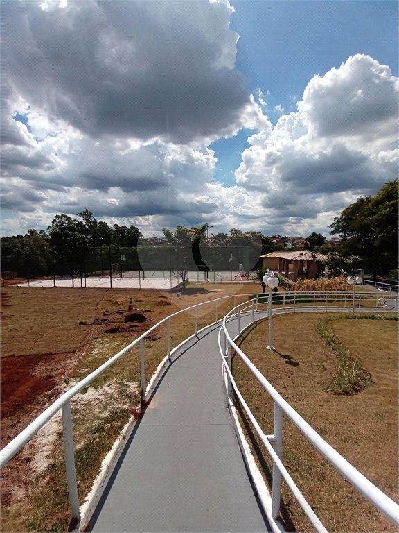 Casa à venda com 4 quartos, sendo 3 suítes, no condomínio Campos do Conde Sorocaba, Sorocaba - SP