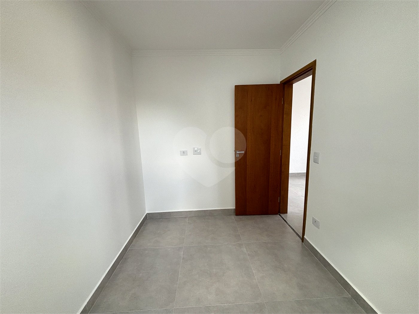 Apartamento à venda com 2 quartos em Horto, São Paulo, SP