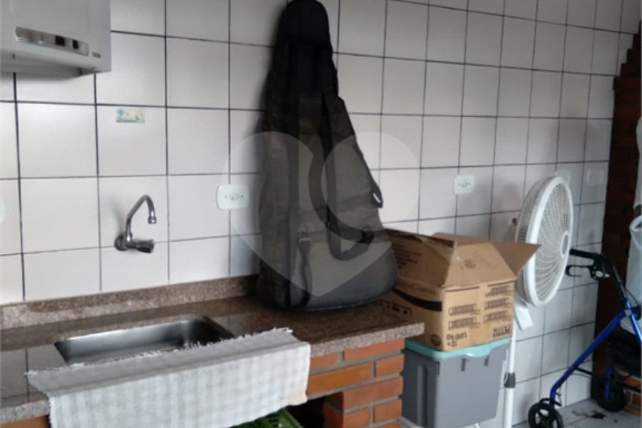 Casa Térrea à venda com 3 quartos, sendo 1 suíte, em Vila Galvão, Guarulhos, SP