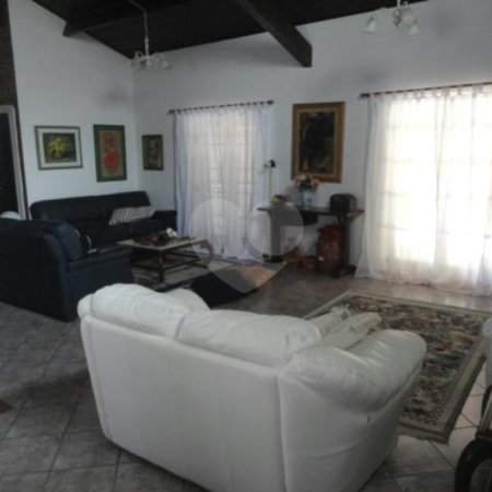 Casa à venda com 3 quartos no condomínio São Joaquim, Vinhedo - SP