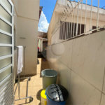 Sobrado à venda com 3 quartos, sendo 1 suíte, em Tremembé, São Paulo, SP