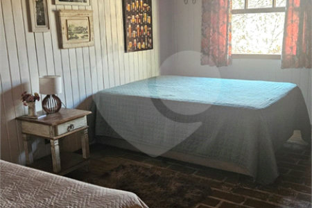 Casa Térrea à venda com 4 quartos, sendo 1 suíte, em Jardim Centenário, Atibaia, SP