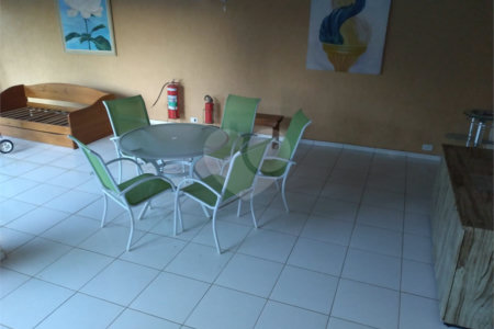 Chácara à venda com 4 quartos, sendo 2 suítes, em Loteamento Village de Atibaia, Atibaia, SP
