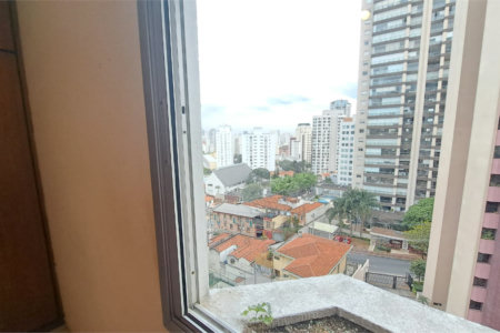 Apartamento à venda com 3 quartos, sendo 1 suíte, em Vila Mariana, São Paulo, SP