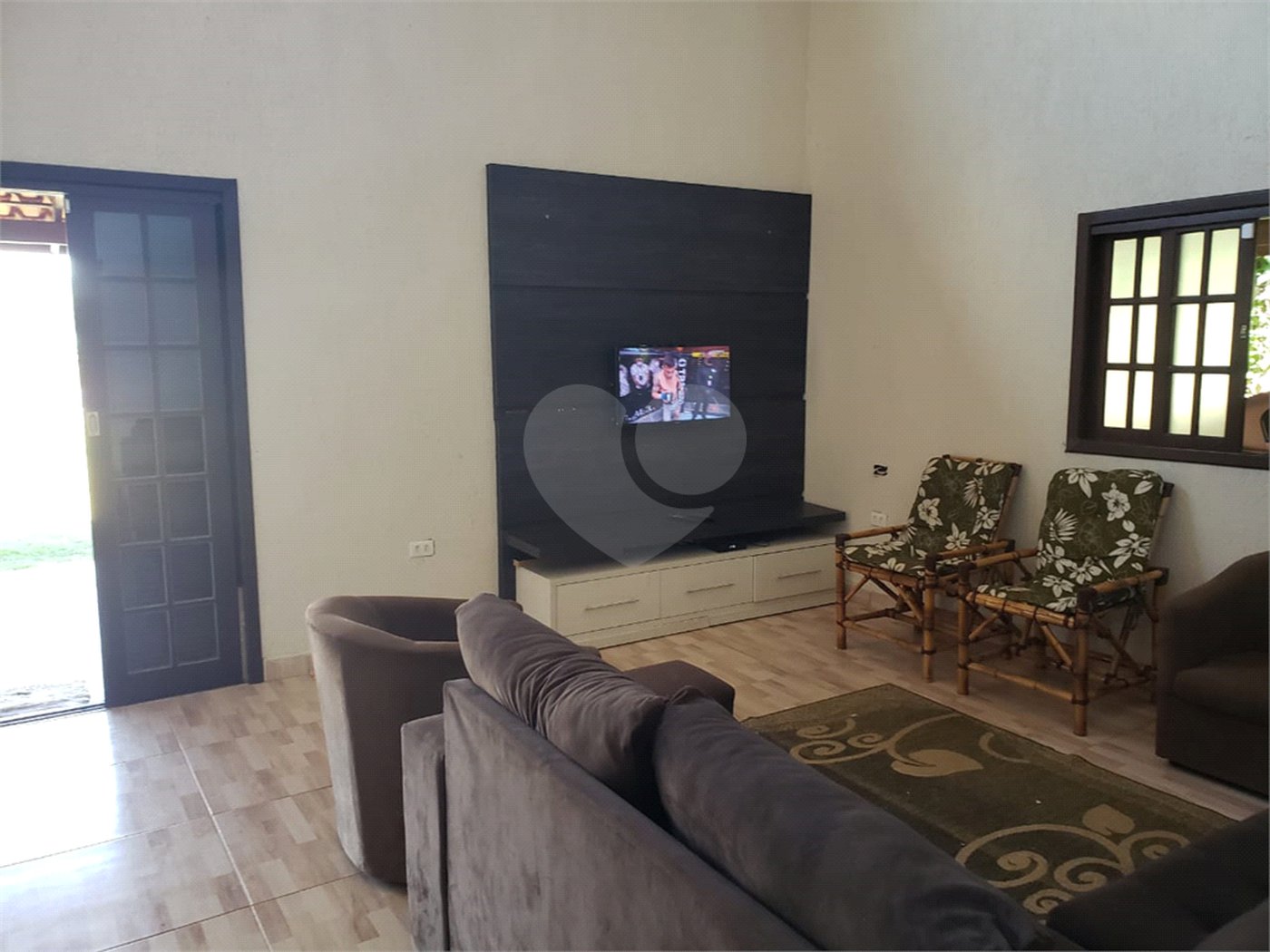Chácara à venda com 4 quartos, sendo 3 suítes, em Jundiaquara, Araçoiaba da Serra, SP