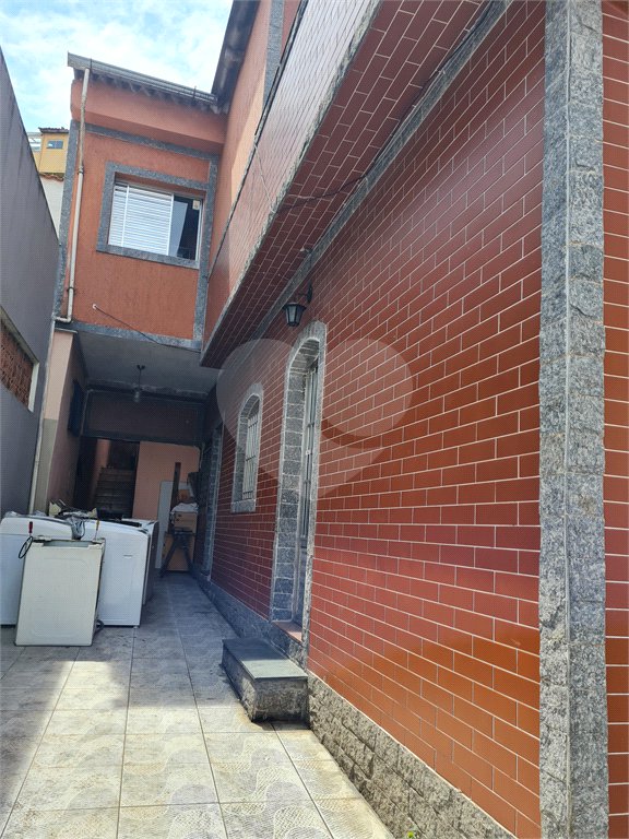Sobrado à venda com 4 quartos em Parada Inglesa, São Paulo, SP