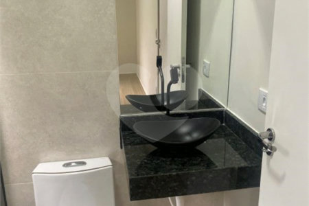 Casa Térrea à venda com 2 suítes em Jardim Santo Antônio, Atibaia, SP