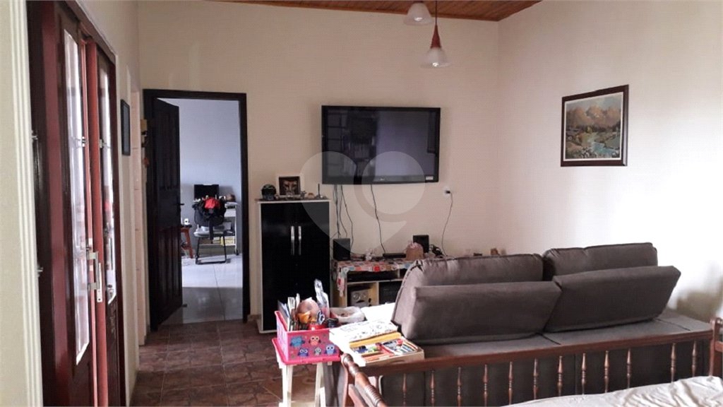 Casa à venda com 3 quartos, sendo 1 suíte, no condomínio Ibiti do Paço, Sorocaba - SP