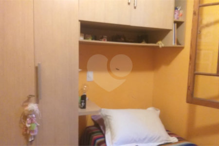 Casa à venda com 3 quartos, sendo 2 suítes, em Vila Mariana, São Paulo, SP