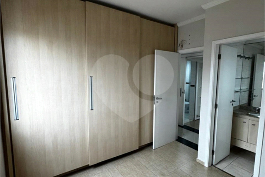 Apartamento à venda com 3 quartos, sendo 1 suíte, em Vila Prudente, São Paulo, SP