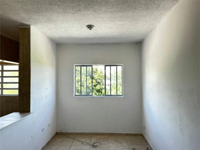 Apartamento para alugar com 3 quartos em Vila Monte Belo, Itaquaquecetuba, SP