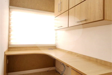 Casa à venda com 3 quartos, sendo 1 suíte, no condomínio Veneto, Araraquara - SP
