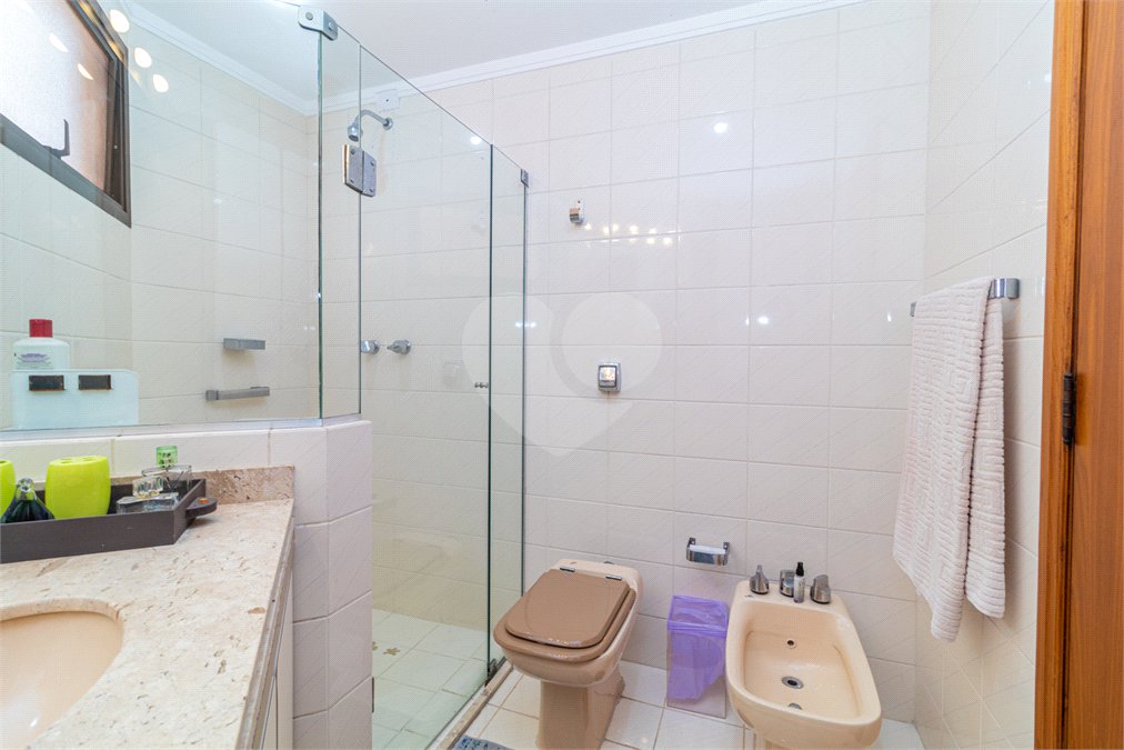 Apartamento à venda com 4 quartos, sendo 2 suítes, em Campo Belo, São Paulo, SP