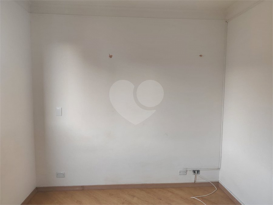 Apartamento à venda com 2 quartos em Horto, São Paulo, SP
