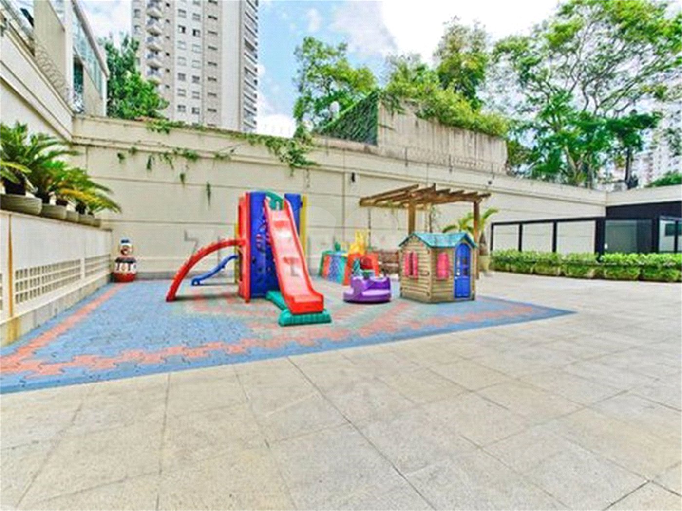 Apartamento à venda com 4 suítes em Itaim Bibi, São Paulo, SP
