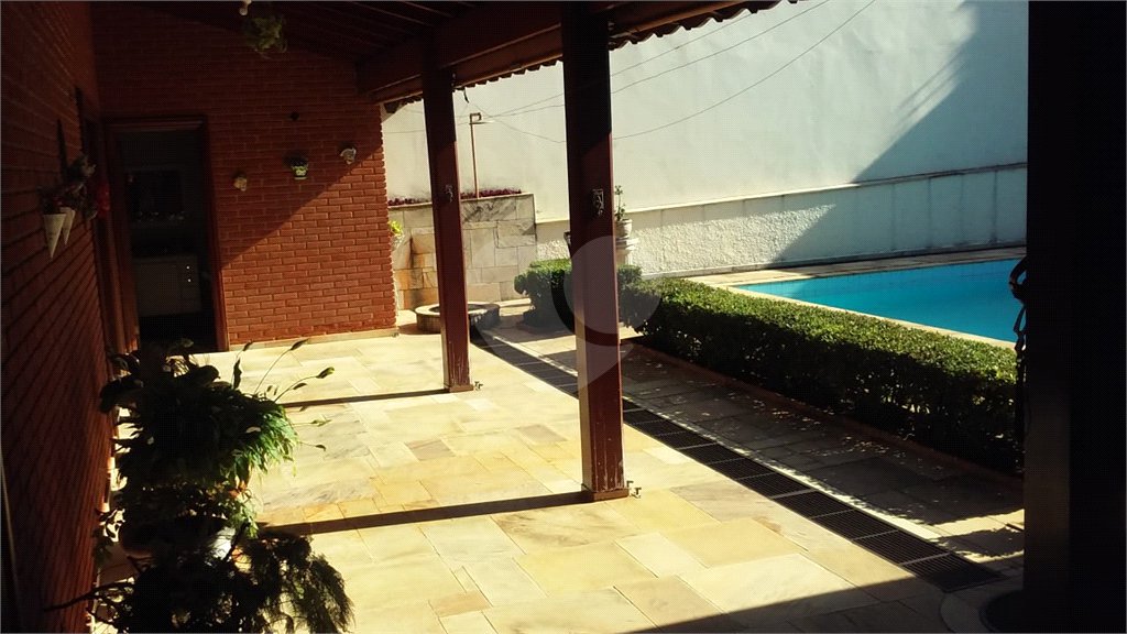 Casa à venda com 5 quartos, sendo 3 suítes,  no condomínio Portella, Itu - SP