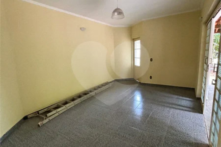 Chácara à venda com 3 quartos, sendo 1 suíte, em Bosque, Vinhedo, SP