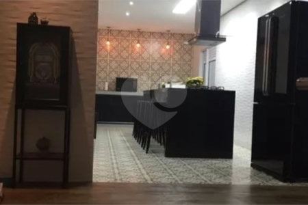 Casa à venda com 3 quartos em Jardim Maracá, São Paulo, SP
