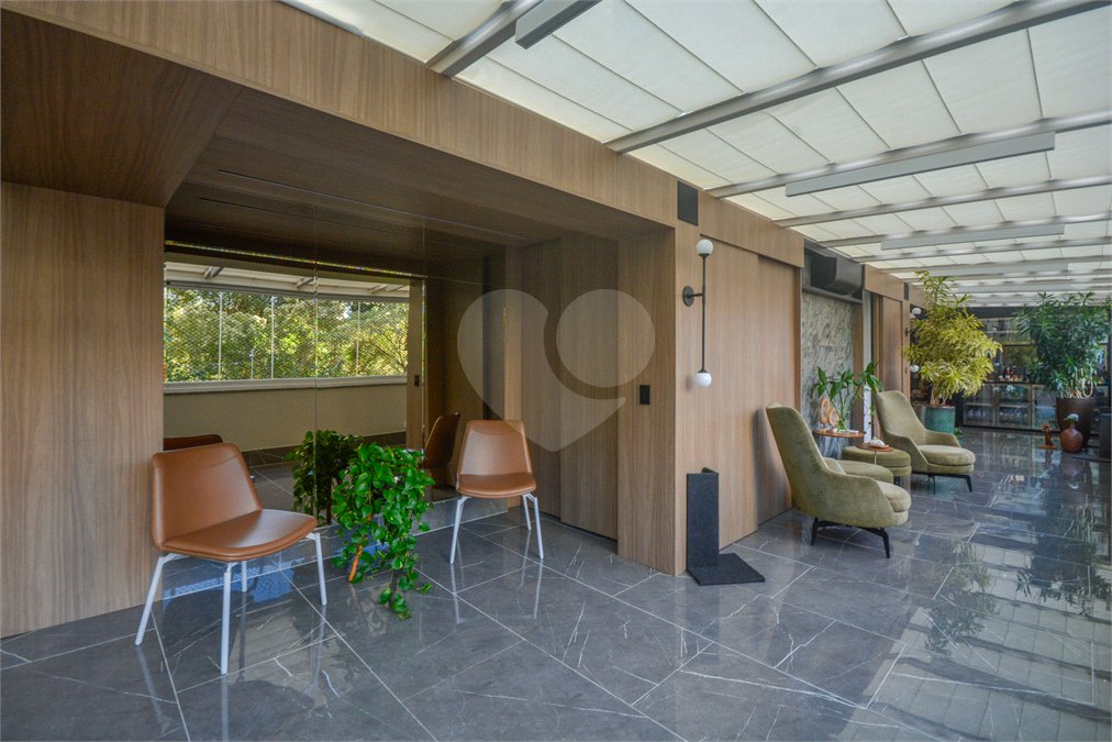 Apartamento à venda com 3 suítes em Jardim Fonte do Morumbi, São Paulo, SP