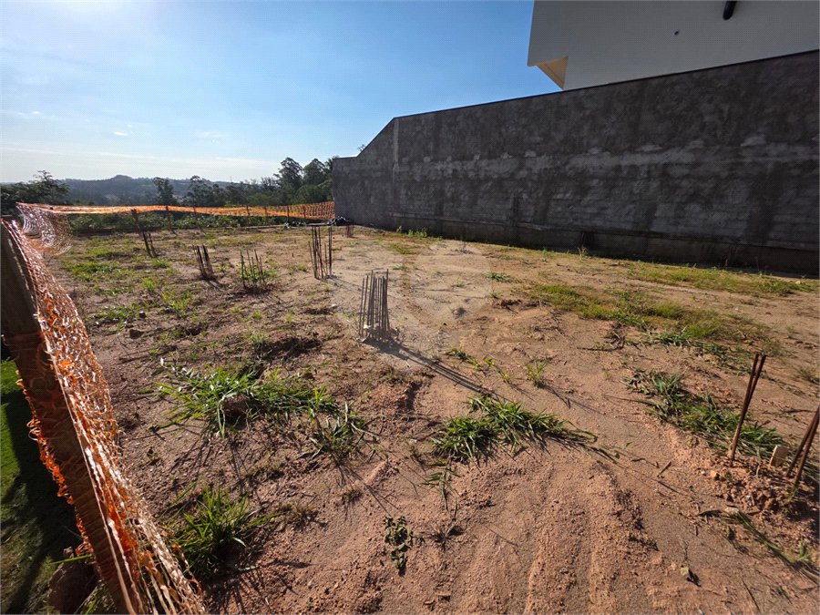 Terreno à venda no condomínio Reserva dos Jatobás, Louveira - SP