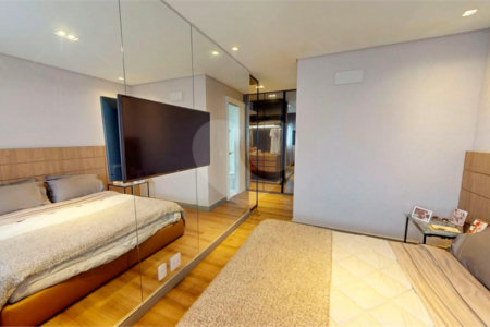 Apartamento à venda com 4 quartos, sendo 3 suítes,  no Centro, Diadema, SP