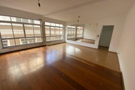 Apartamento com 3 dormitórios à venda, 133 m² por R$ 800.000,00 - Gonzaga - Santos/SP