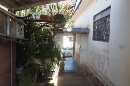 Casa à venda com 2 quartos no Centro, Araraquara, SP