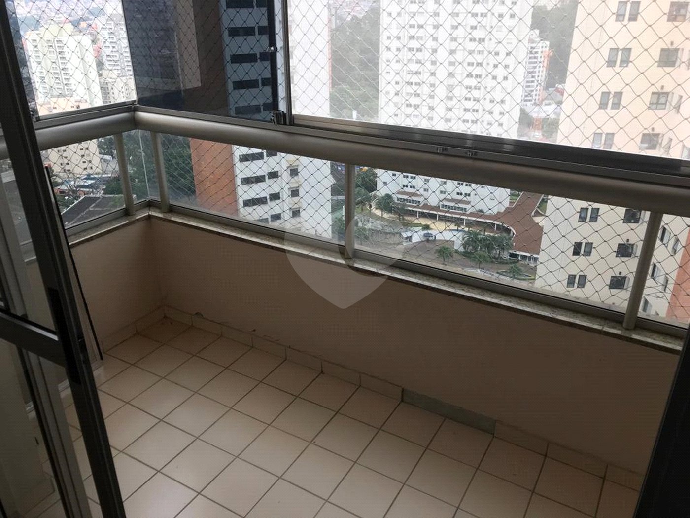 Apartamento à venda com 3 quartos, sendo 1 suíte, em Vila Andrade, São Paulo, SP