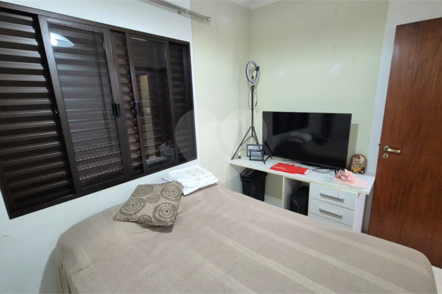 Casa à venda com 3 quartos, sendo 1 suíte, no condomínio Indefinido_ernani Pinto_439, São Paulo - SP
