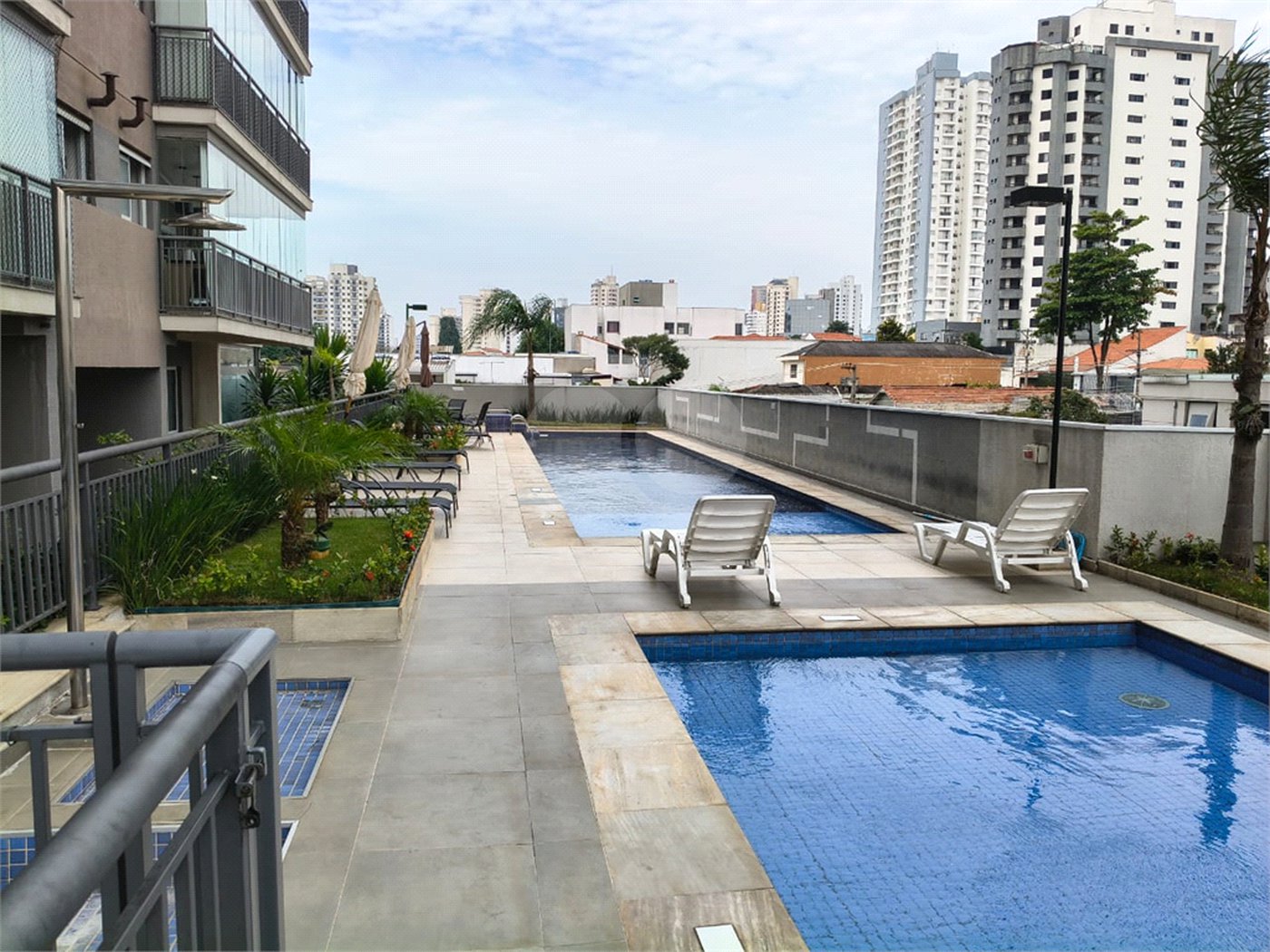 Apartamento à venda com 2 quartos, sendo 1 suíte,  em Parque da Vila Prudente, São Paulo, SP