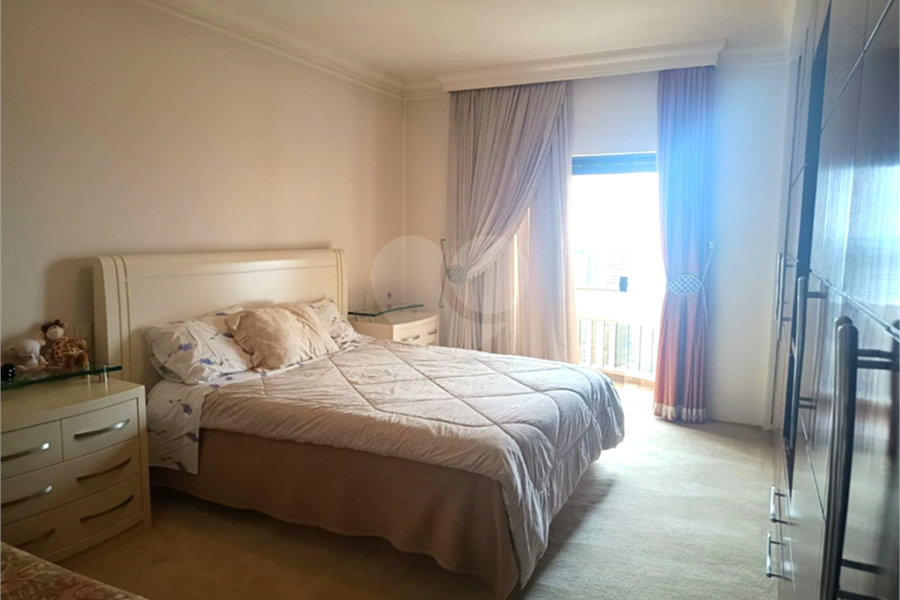 Apartamento à venda com 4 suítes em Morumbi, São Paulo, SP