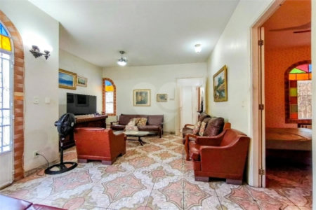 Casa à venda com 4 quartos, sendo 3 suítes, em Maracanã, Rio de Janeiro, RJ
