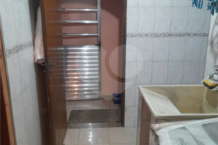 Casa à venda com 4 quartos, sendo 1 suíte, em Mogi Moderno, Mogi das Cruzes, SP