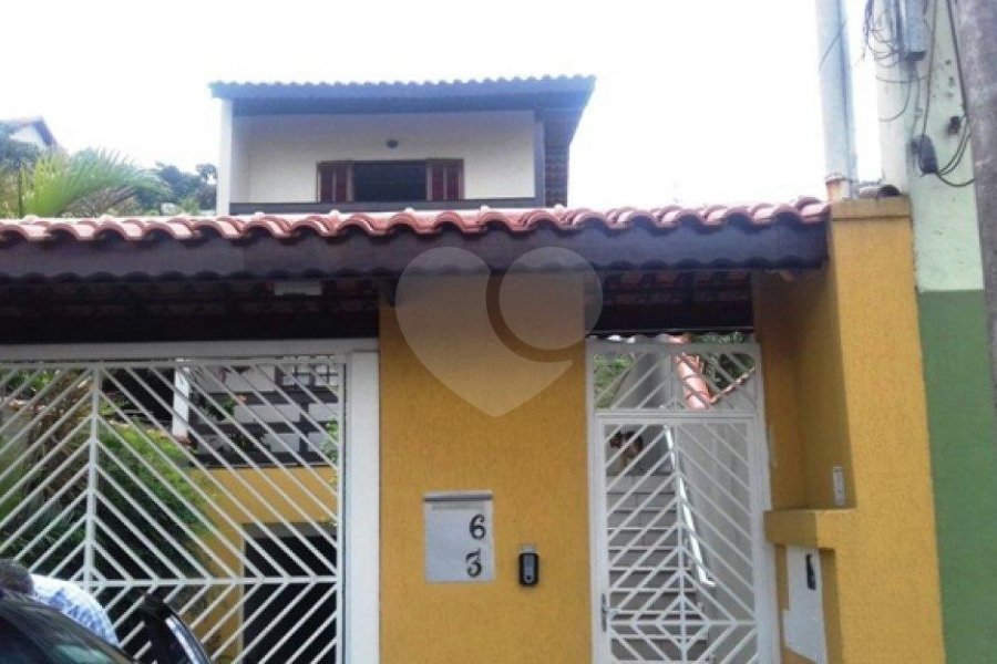 Sobrado à venda com 3 quartos, sendo 1 suíte, em Tremembé, São Paulo, SP