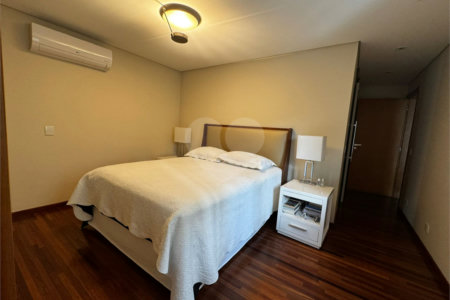 Casa à venda com 4 quartos, sendo 3 suítes, no condomínio Tao, São Paulo - SP