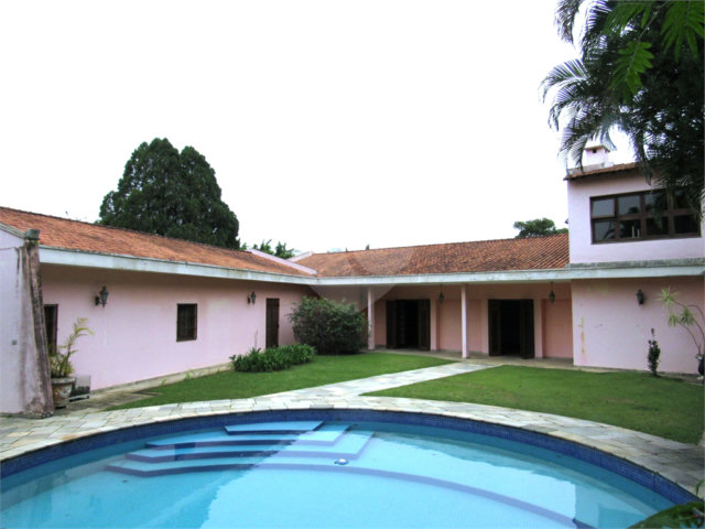 Casa à venda com 3 suítes em Alto da Boa Vista, São Paulo, SP