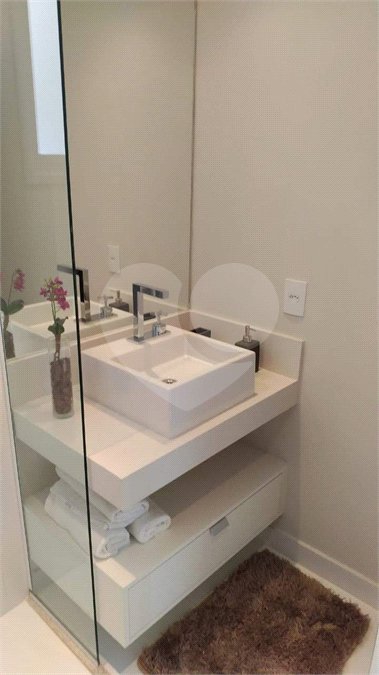 Apartamento à venda com 3 quartos, sendo 1 suíte, em Jardim Vazani, São Paulo, SP