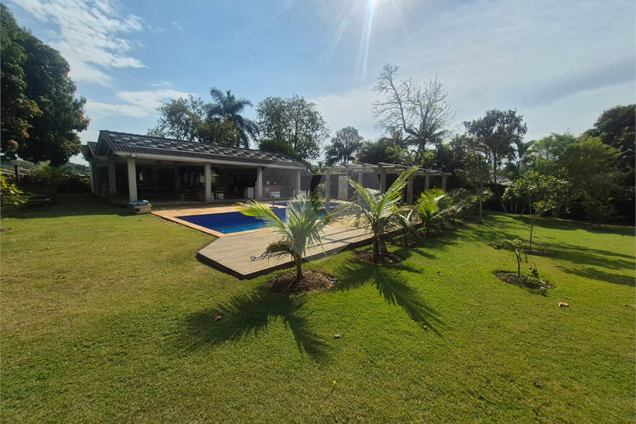 Casa Térrea à venda ou para alugar com 4 suítes em Jardim Paulista, Atibaia, SP