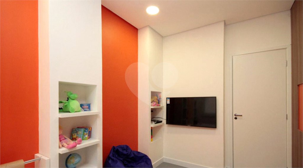 Apartamento Mobiliado ao Lado do Shopping Frei Caneca