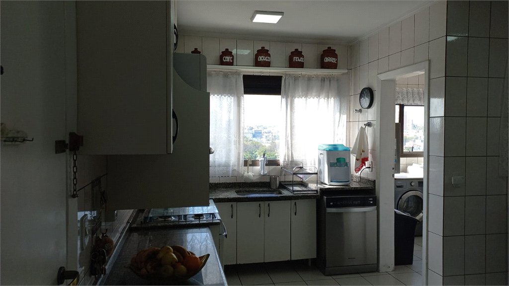 Apartamento à venda ou para alugar com 3 quartos, sendo 1 suíte, em Saúde, São Paulo, SP
