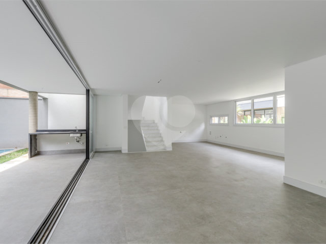 Casa à venda com 4 suítes no condomínio Venezia, São Paulo - SP