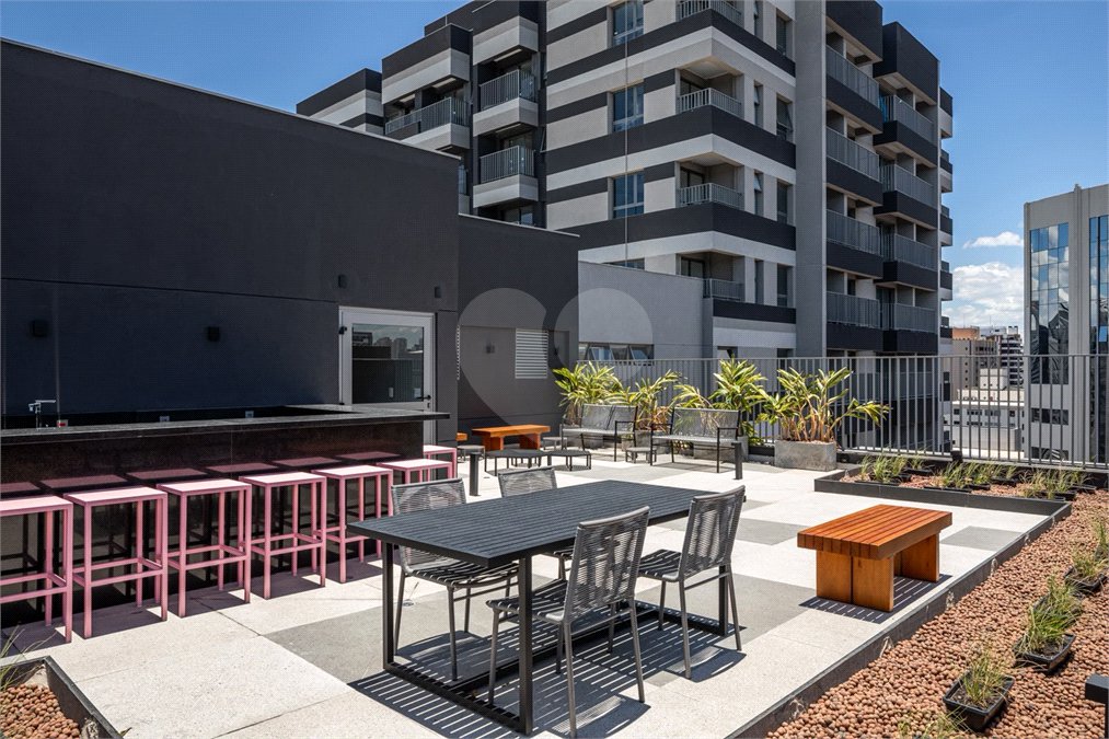 Apartamento à venda com 1 suíte em Indianópolis, São Paulo, SP