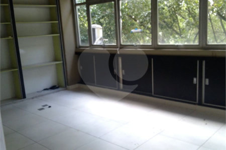 Sala para alugar em Vila Pirajussara, São Paulo, SP
