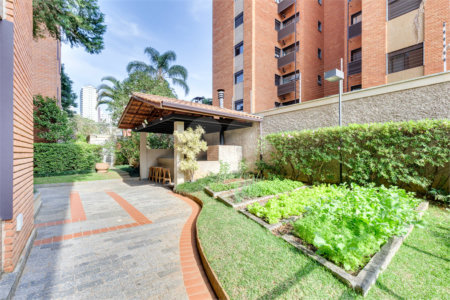 Apartamento à venda com 2 suítes em Alto da Boa Vista, São Paulo, SP