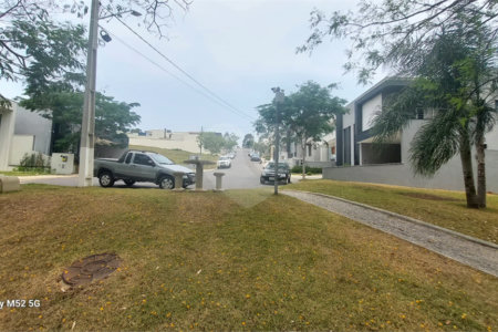 Casa à venda com 4 suítes no condomínio Residencial San Vitale, Bragança Paulista - SP