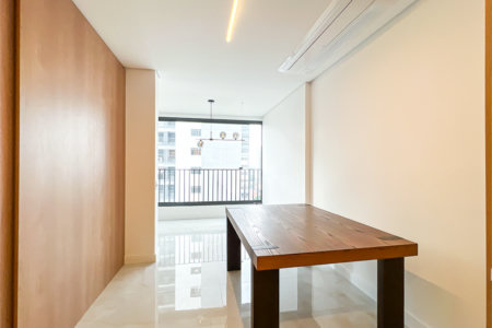 Apartamento à venda com 2 quartos, sendo 1 suíte, em Santo Amaro, São Paulo, SP