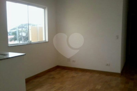 Sobrado à venda com 3 suítes em Vila Inah, São Paulo, SP