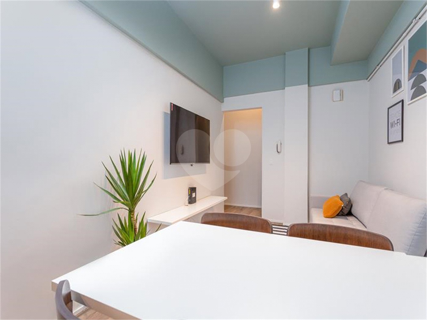 Apartamento à venda com 4 quartos, sendo 1 suíte, em Pinheiros, São Paulo, SP