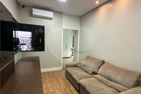 Casa à venda com 3 suítes em Vila Nossa Senhora do Amparo, Ponta Porã, MS
