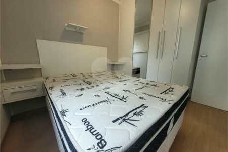 Apartamento para alugar com 2 quartos em Vila Anastácio, São Paulo, SP